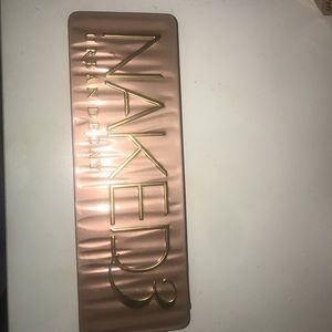 Urban Decay Eye Shadow Pallete